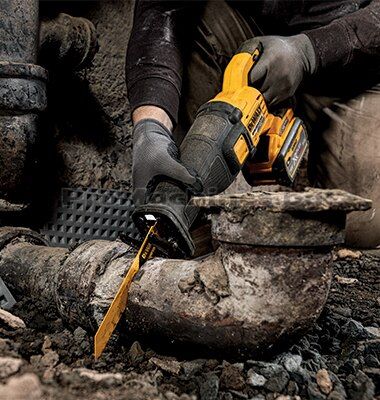 Саблен трион FlexVolt 54V 2x2Ah - Dewalt DCS389T2 