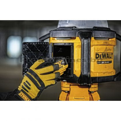 Фенер прожектор акумулаторен 18V 3000lm без батерии - Dewalt DCL074 