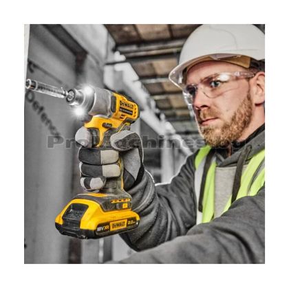 Винтоверт импакт 18V 192Nm 2x2Ah - DeWalt DCF840D2T 