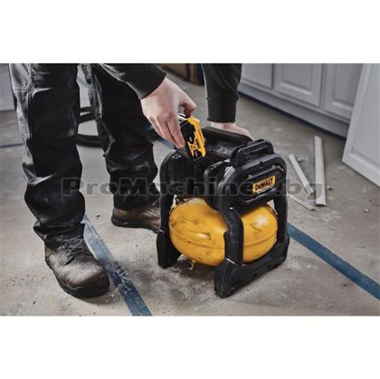 Компресор безмаслен 18V 48л/мин 10л БЕЗ БАТЕРИЯ - DeWalt DCC1018N 