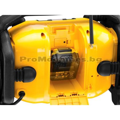 Радио акумулаторно 10.8 - 18/220V без батерия - Dewalt DCR017