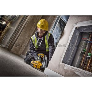 Акумулаторен пистолет,18V за пирони безчетков - Dewalt DCN660P2