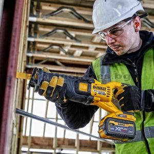 Саблен трион FlexVolt 54V 2x2Ah - Dewalt DCS389T2 