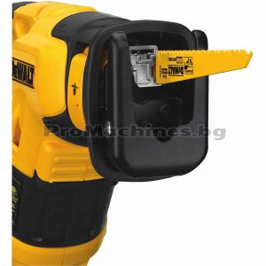 Саблен трион 1050W - Dewalt DWE357K 