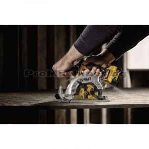 Циркуляр 12V 140мм безчетков без батерии в куфар - Dewalt DCS512NT 