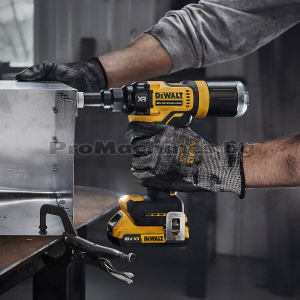 Нитачка 18V 2.4-4.8мм - DeWalt DCF403NT 