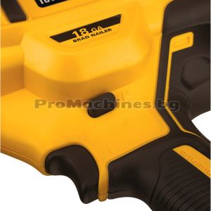 Акумулаторен пистолет 18V безчетков за пирони,без батерия - Dewalt DCN680N