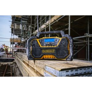 Радио акумулаторно  12-18V XR /без батерия/ - Dewalt DCR029